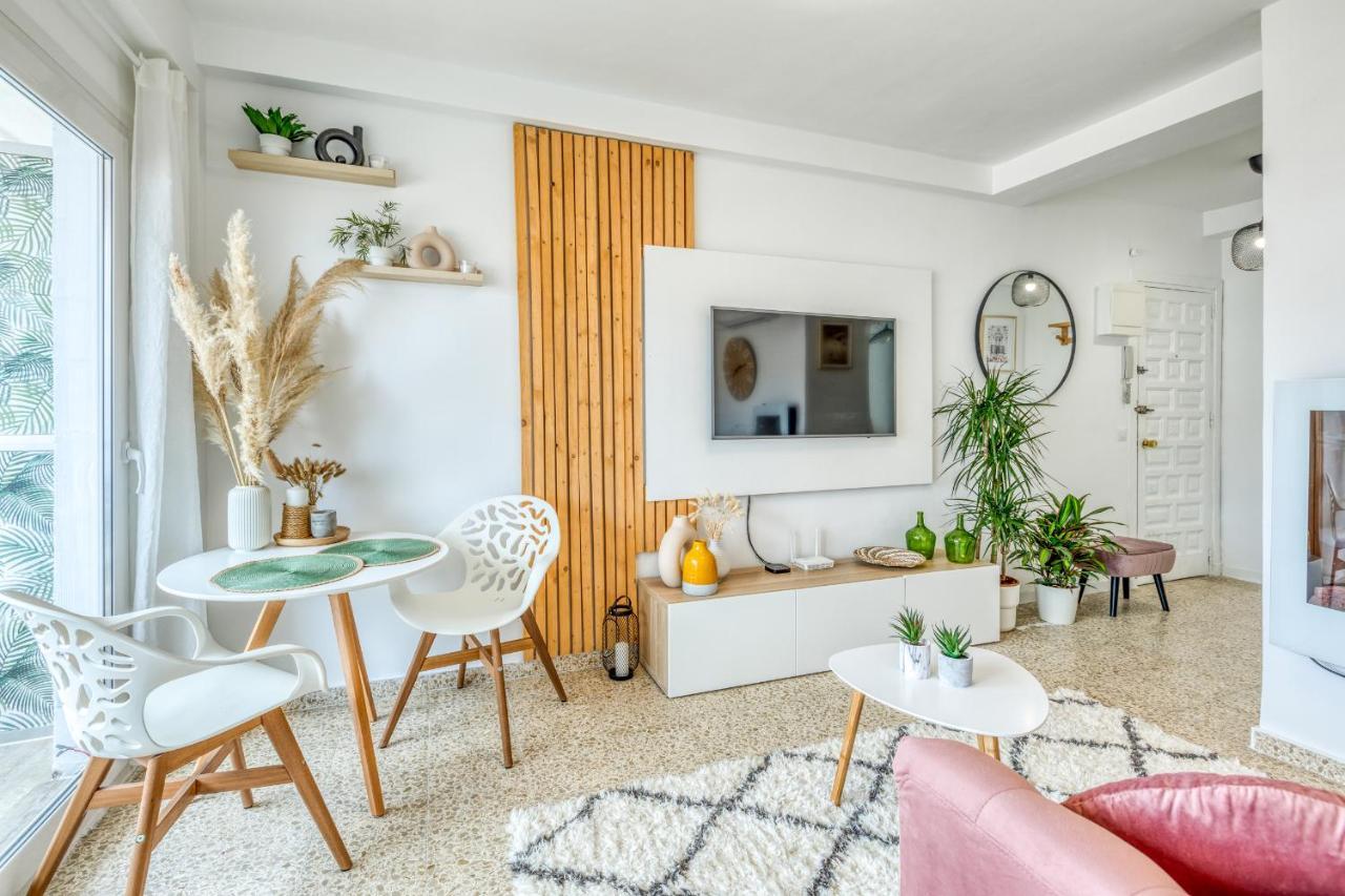 Apartament Hanami Avenida De Espana Front - Mountain View